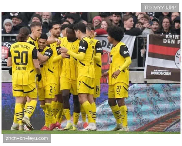 半场战报：多特蒙德3-0领先莱比锡，阿德耶米梅开二度